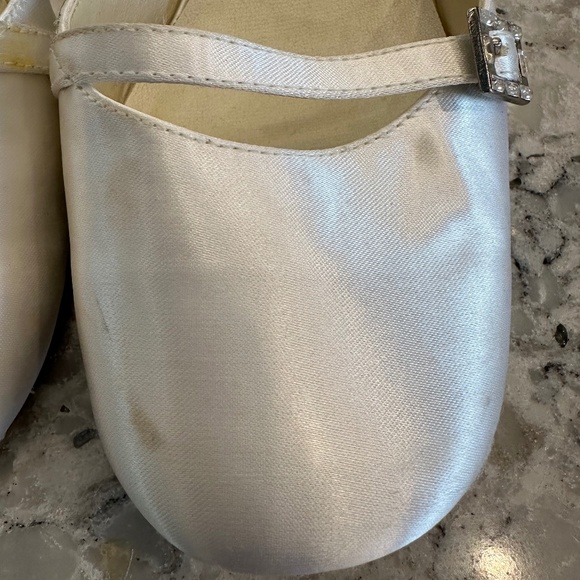 Halloween Costume white satin Wedding Bride Shoes sz 8-1/2 W size 8.5 W - Picture 2 of 14